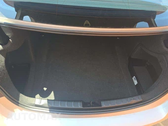 2014 BMW 3 Series Sedan 320i - miniatura 13