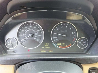 2014 BMW 3 Series Sedan 320i - miniatura 6
