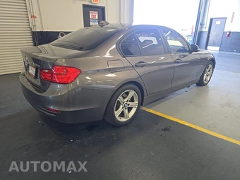 2014 BMW 3 Series Sedan 320i - miniatura 4