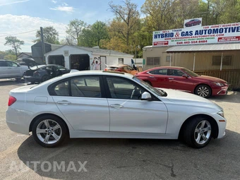 2014 BMW 3 Series Sedan 320i xDrive - miniatura 16