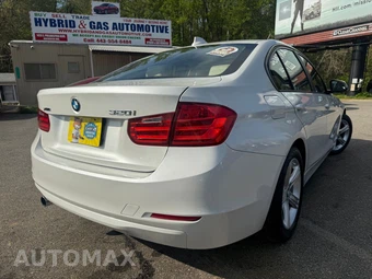2014 BMW 3 Series Sedan 320i xDrive - miniatura 25