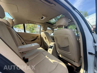 2014 BMW 3 Series Sedan 320i xDrive - miniatura 56