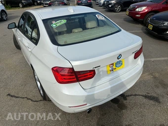 2014 BMW 3 Series Sedan 320i xDrive - miniatura 8