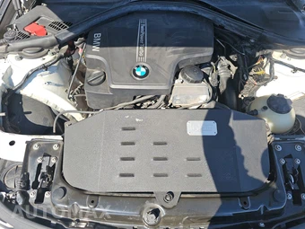 2014 BMW 3 Series Sedan 320i xDrive - miniatura 15