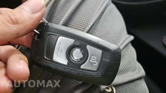 2014 BMW 3 Series Sedan 320i xDrive - miniatura 18