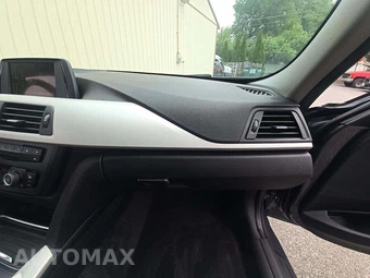 2014 BMW 3 Series Sedan 320i xDrive - miniatura 16