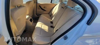2014 BMW 3 Series Sedan 320i xDrive - miniatura 11