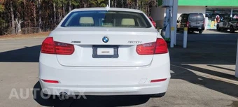 2014 BMW 3 Series Sedan 320i xDrive - miniatura 23
