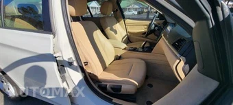 2014 BMW 3 Series Sedan 320i xDrive - miniatura 7