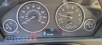 2014 BMW 3 Series Sedan 320i xDrive - miniatura 9