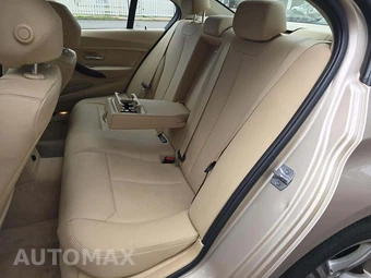 2014 BMW 3 Series Sedan 320i xDrive - miniatura 13