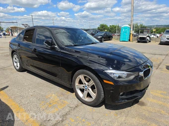 2014 BMW 3 Series Sedan 328i – miniatura 3