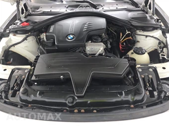 2014 BMW 3 Series Sedan 328i - miniatura 15