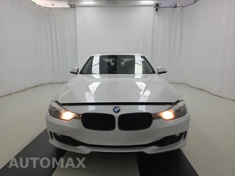 2014 BMW 3 Series Sedan 328i - miniatura 2