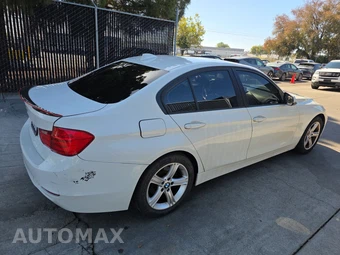 2014 BMW 3 Series Sedan 328i – miniatura 4