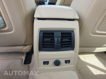 2014 BMW 3 Series Sedan 328i xDrive - miniatura 27