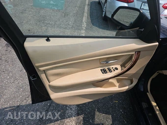 2014 BMW 3 Series Sedan 328i xDrive - miniatura 9