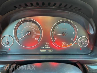 2014 BMW 5 Series 535d - miniatura 17
