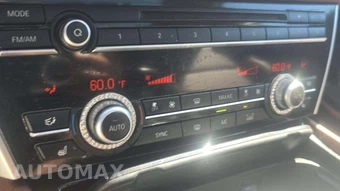 2014 BMW 5 Series Gran Turismo 535i Hatchback - miniatura 24