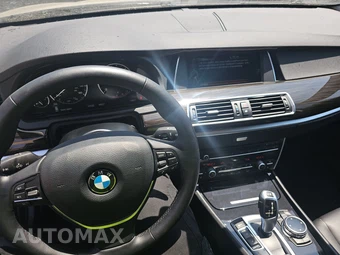 2014 BMW 5 Series Gran Turismo 535i xDrive Hatchback LUXURY LINE - miniatura 11