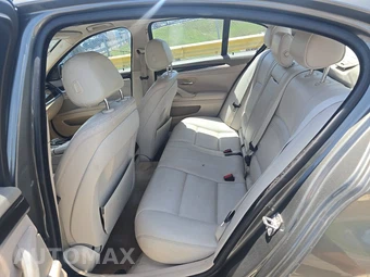 2014 BMW 5 Series Sedan 528i MODERN LINE – miniatura 13