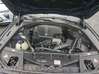 2014 BMW 5 Series Sedan 528i – miniatura 15