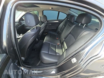 2014 BMW 5 Series Sedan 528i - miniatura 13