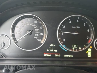 2014 BMW 5 Series Sedan 528i xDrive – miniatura 12