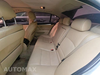 2014 BMW 5 Series Sedan 528i xDrive - miniatura 13
