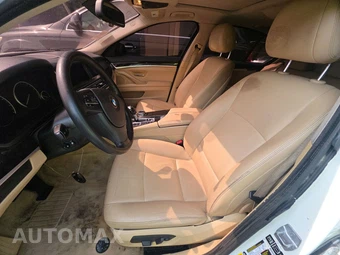 2014 BMW 5 Series Sedan 528i xDrive - miniatura 7