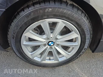 2014 BMW 5 Series Sedan 528i xDrive - miniatura 10