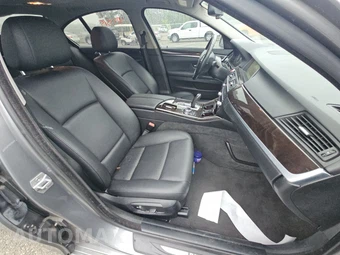 2014 BMW 5 Series Sedan 528i xDrive - miniatura 8