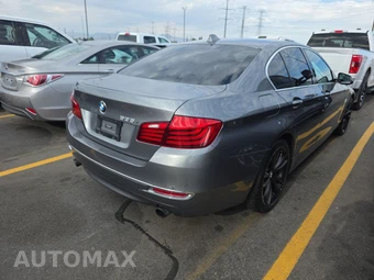 2014 BMW 5 Series Sedan 535i LUXURY LINE - miniatura 4