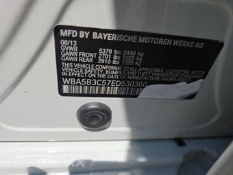 2014 BMW 5 Series Sedan 535i xDrive M SPORT LINE - miniatura 14