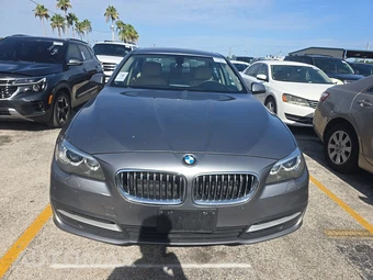 2014 BMW 5 Series Sedan 535i xDrive - miniatura 2