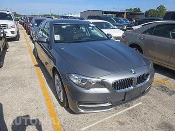 2014 BMW 5 Series Sedan 535i xDrive - miniatura 3