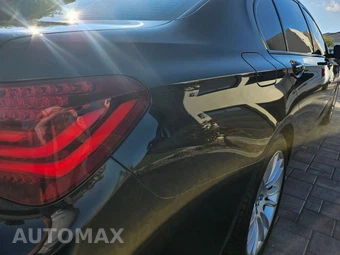 2014 BMW 7 Series Sedan 740Li - miniatura 40