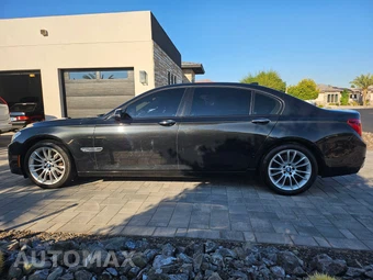 2014 BMW 7 Series Sedan 740Li - miniatura 9
