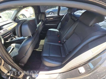 2014 BMW 7 Series Sedan 750i - miniatura 10