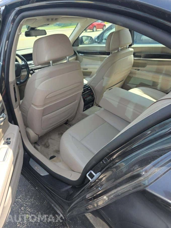 2014 BMW 7 Series Sedan 750i xDrive - miniatura 13
