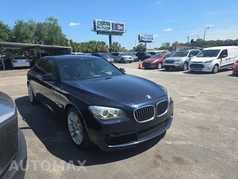 2014 BMW 7 Series Sedan 750Li - miniatura 3
