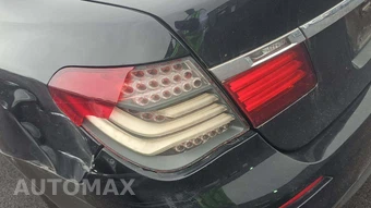 2014 BMW 7 Series Sedan 750Li - miniatura 21