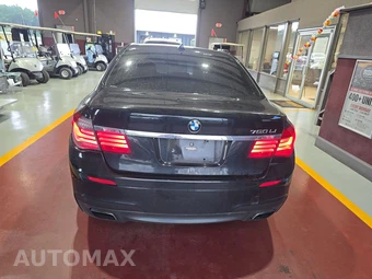 2014 BMW 7 Series Sedan 750Li - miniatura 5