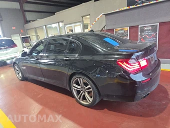 2014 BMW 7 Series Sedan 750Li - miniatura 6