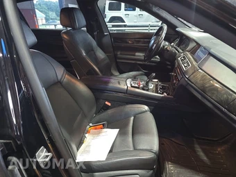 2014 BMW 7 Series Sedan 750Li - miniatura 8