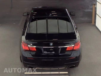 2014 BMW 7 Series Sedan 750Li – miniatura 5
