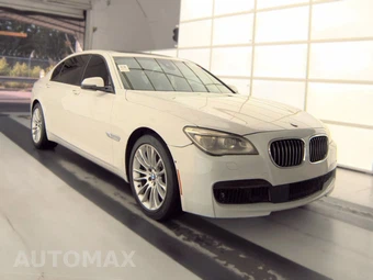 2014 BMW 7 Series Sedan 750Li – miniatura 3