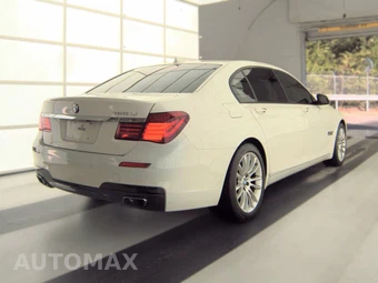 2014 BMW 7 Series Sedan 750Li – miniatura 4