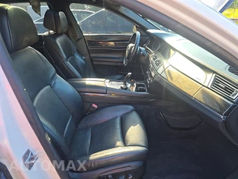 2014 BMW 7 Series Sedan 750Li – miniatura 8