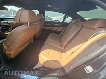 2014 BMW 7 Series Sedan 750Li xDrive - miniatura 13